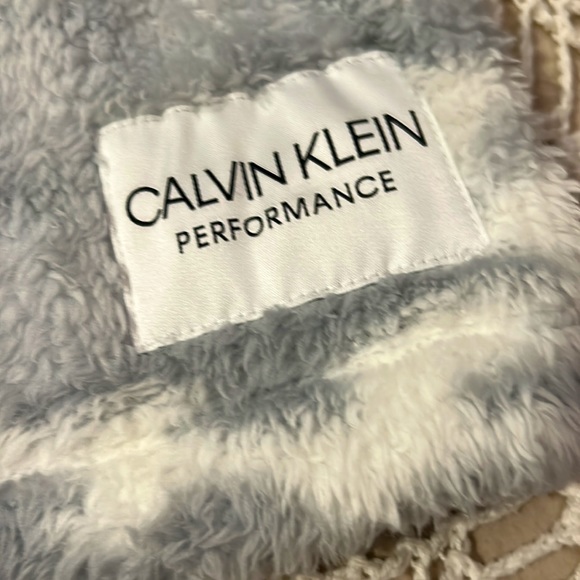 Fuzzy Cropped Jacket Grey Camo 1/4 Zip Calvin Klein - Picture 3 of 5